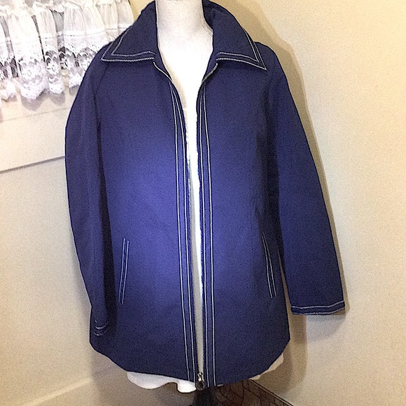 Dennis by Dennis Basso Navy Blue Coat with Hoodie - Picture 1 of 13